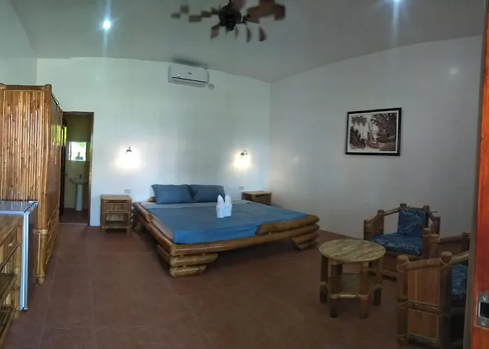 Tauig Resort 2*