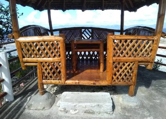 Tauig Resort 2*